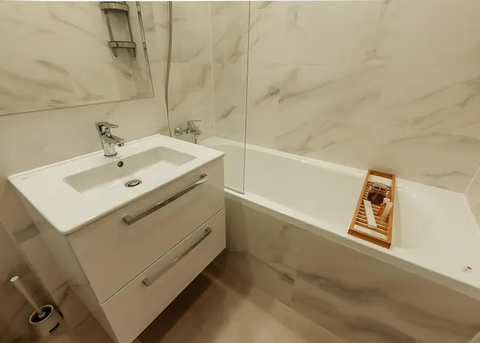 Hils Apartment Bucharest